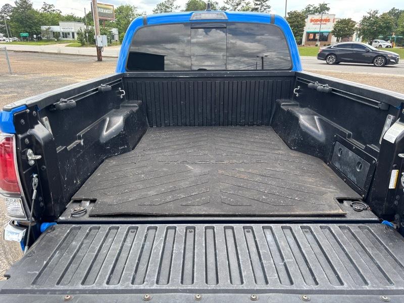Toyota Tacoma SR5 Double Cab Long Bed V6 6AT 2WD 2020