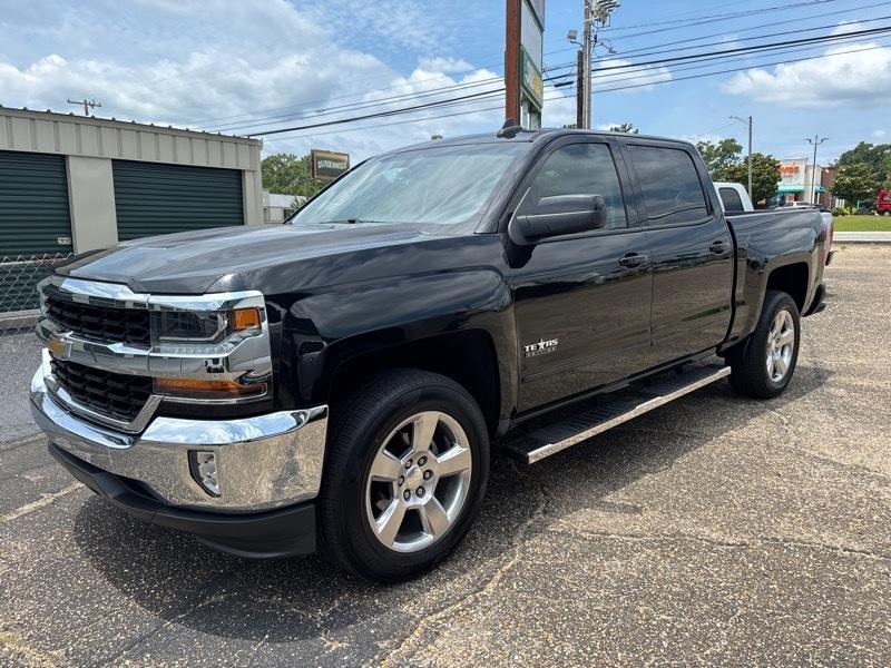 2018 Chevrolet Silverado 1500 LT Crew Cab 2WD