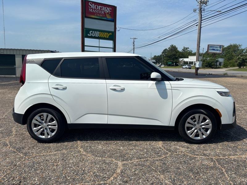 Kia Soul LX CVT 2022
