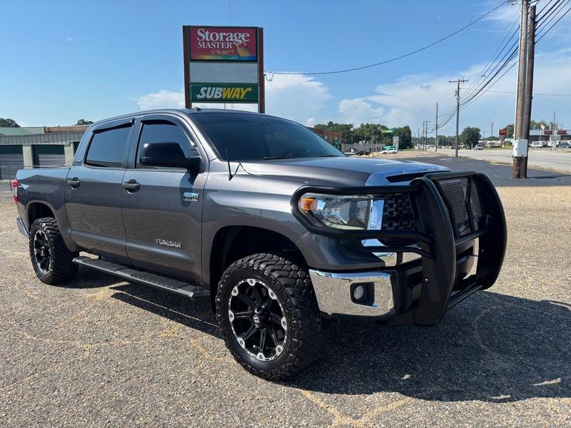 Toyota Tundra SR5 5.7L V8 FFV CrewMax 4WD 2019