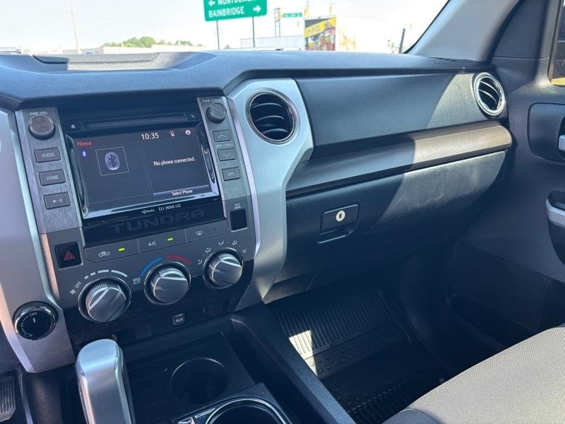Toyota Tundra SR5 5.7L V8 FFV CrewMax 4WD 2019