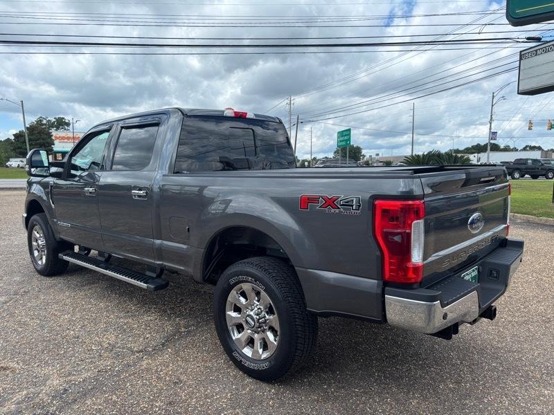 Ford F-250 SD King Ranch Crew Cab 4WD 2017