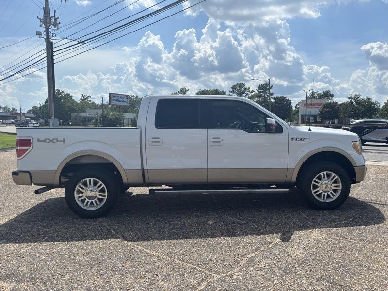 Ford F-150 4WD SuperCrew 139" Lariat 2011