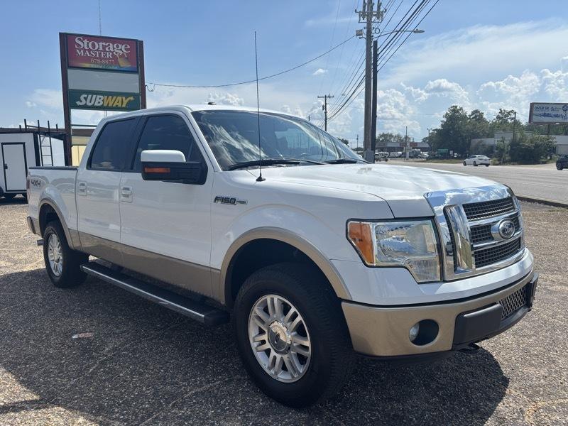 Ford F-150 4WD SuperCrew 139" Lariat 2011