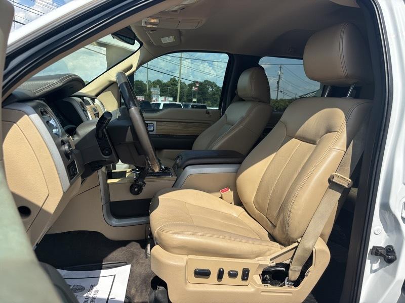 Ford F-150 4WD SuperCrew 139" Lariat 2011
