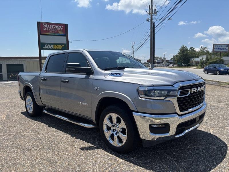 RAM 1500 Big Horn Crew Cab SWB 4WD 2026