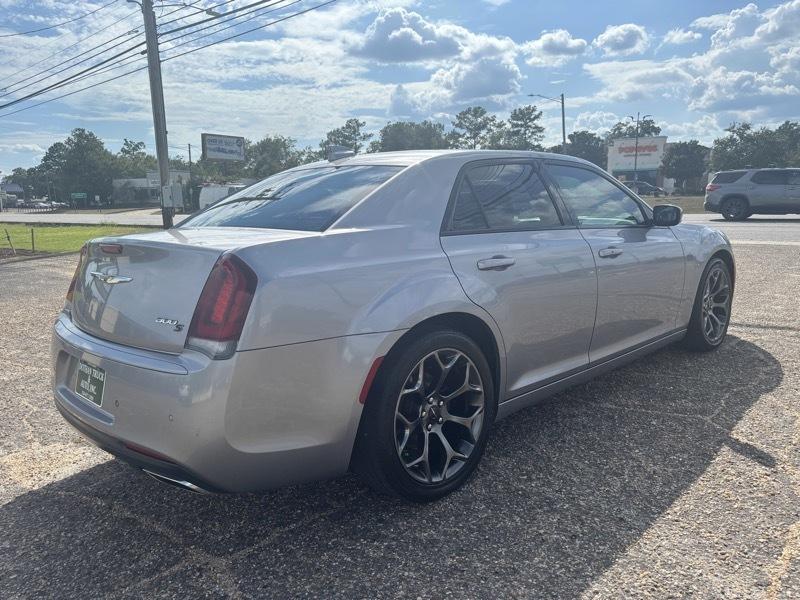 Chrysler 300 S V6 RWD 2016