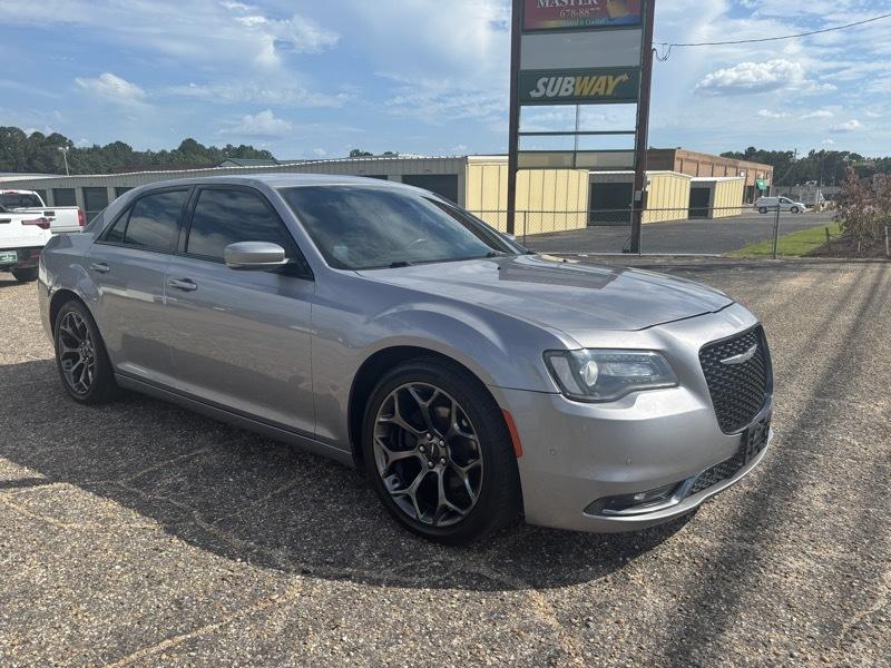 Chrysler 300 S V6 RWD 2016