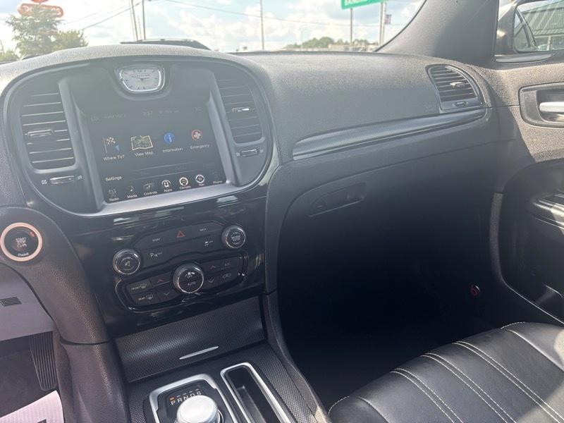 Chrysler 300 S V6 RWD 2016