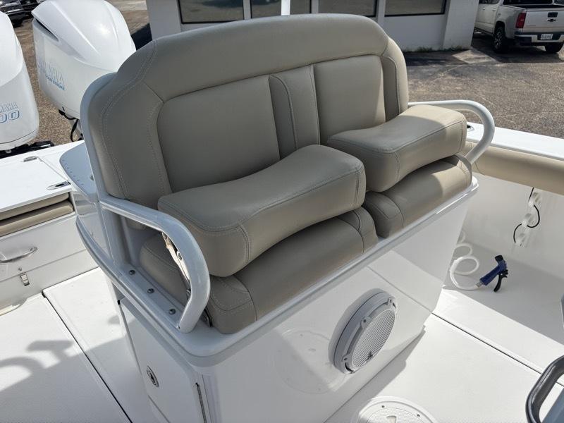 Everglades 273cc  2020
