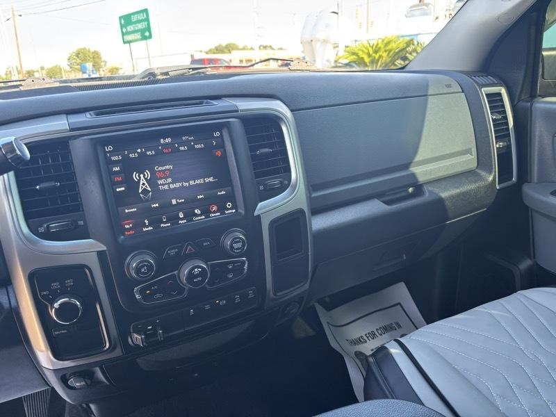 RAM 3500 SLT Crew Cab LWB 4WD DRW 2018