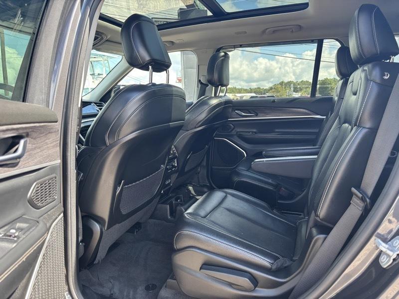 Jeep Grand Cherokee L Limited 4WD 2022