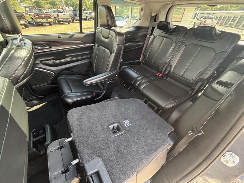 Jeep Grand Cherokee L Limited 4WD 2022