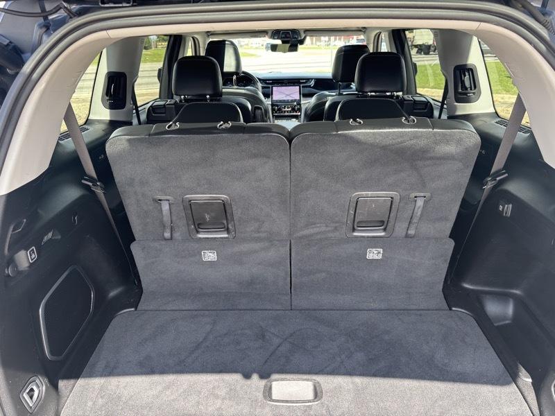 Jeep Grand Cherokee L Limited 4WD 2022
