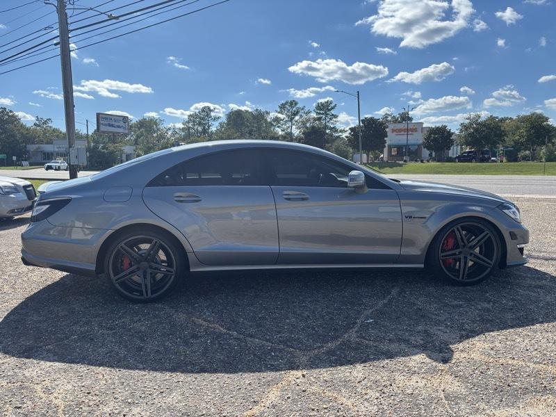 Mercedes-Benz CLS-Class CLS63 AMG 2012