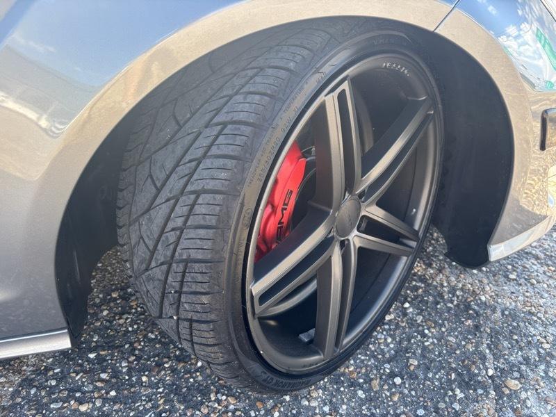 Mercedes-Benz CLS-Class CLS63 AMG 2012