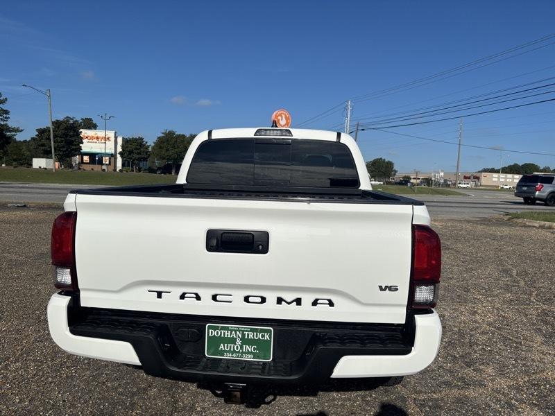 Toyota Tacoma SR5 Double Cab Long Bed V6 6AT 2WD 2022