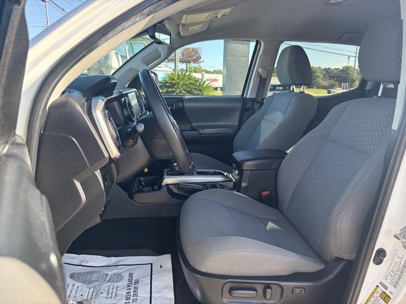 Toyota Tacoma SR5 Double Cab Long Bed V6 6AT 2WD 2022