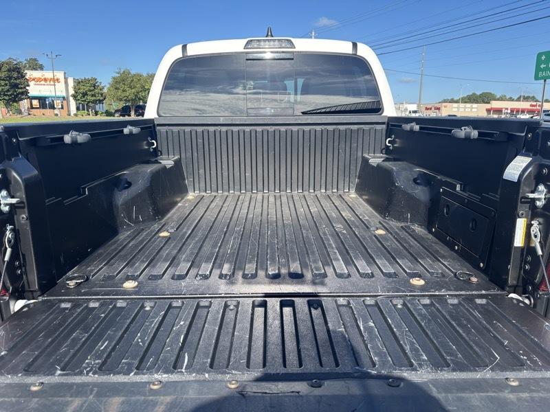 Toyota Tacoma SR5 Double Cab Long Bed V6 6AT 2WD 2022