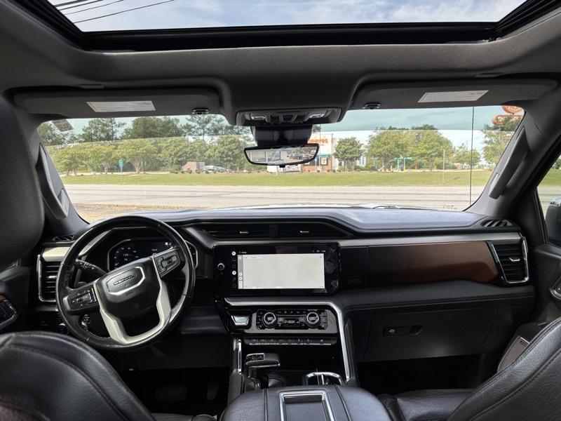 GMC Sierra 1500 Denali Crew Cab Short Box 4WD 2022