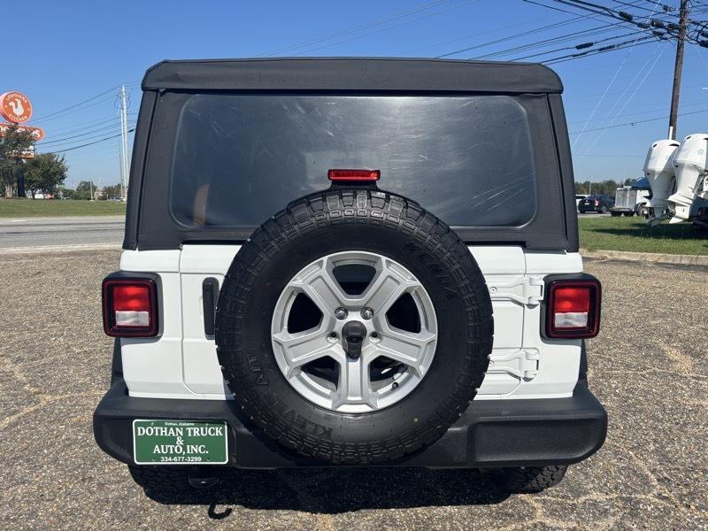 Jeep Wrangler Unlimited Sport 2021