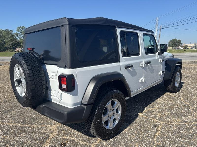 Jeep Wrangler Unlimited Sport 2021