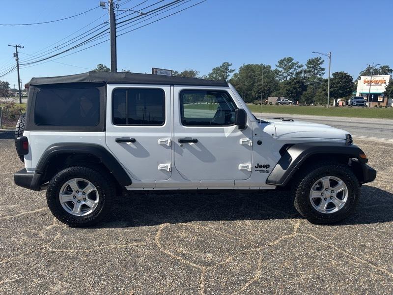 Jeep Wrangler Unlimited Sport 2021