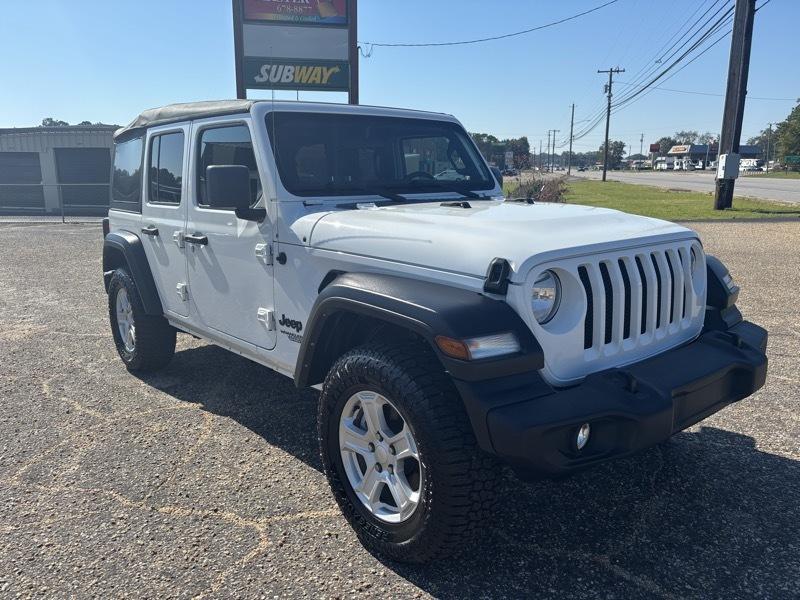 Jeep Wrangler Unlimited Sport 2021