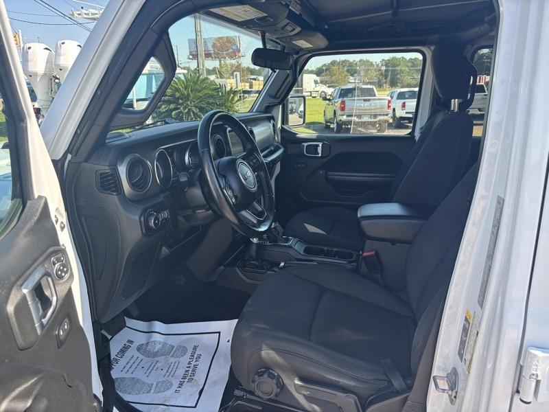 Jeep Wrangler Unlimited Sport 2021