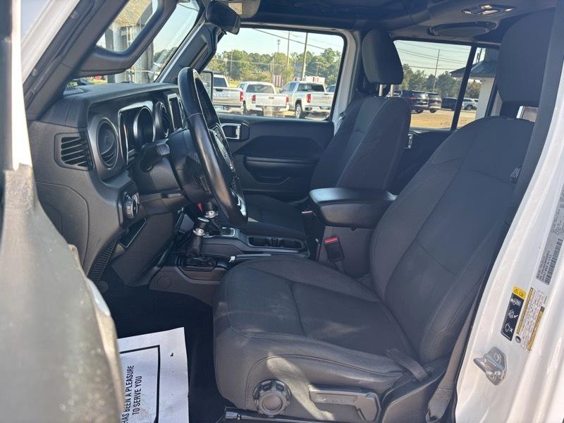 Jeep Wrangler Unlimited Sport 2021