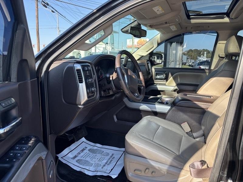 Chevrolet Silverado 1500 LTZ Crew Cab 4WD 2018