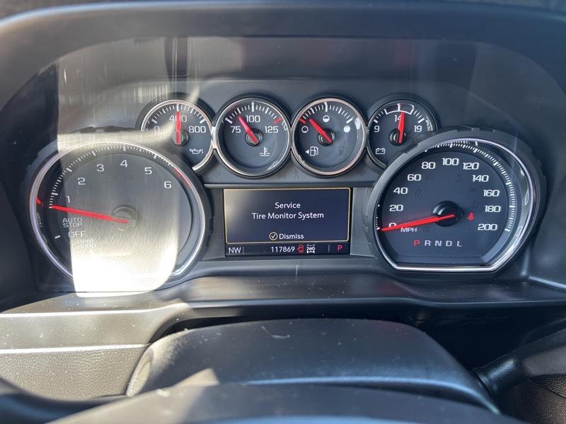 Chevrolet Silverado 1500 RST Crew Cab Long Box 4WD 2020