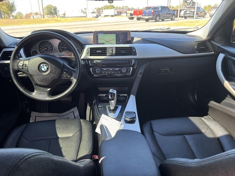 BMW 3-Series 320i xDrive Sedan 2018