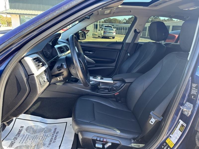 BMW 3-Series 320i xDrive Sedan 2018