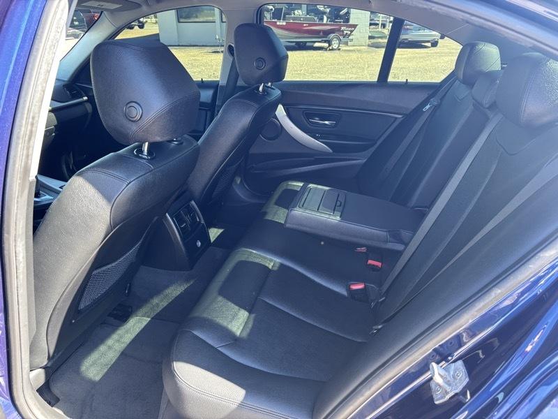 BMW 3-Series 320i xDrive Sedan 2018