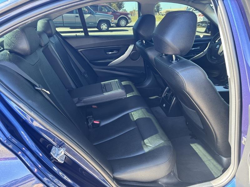 BMW 3-Series 320i xDrive Sedan 2018