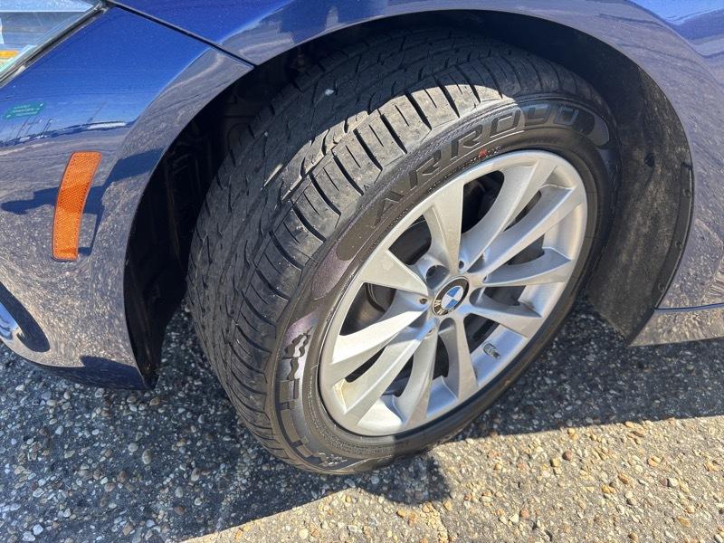 BMW 3-Series 320i xDrive Sedan 2018