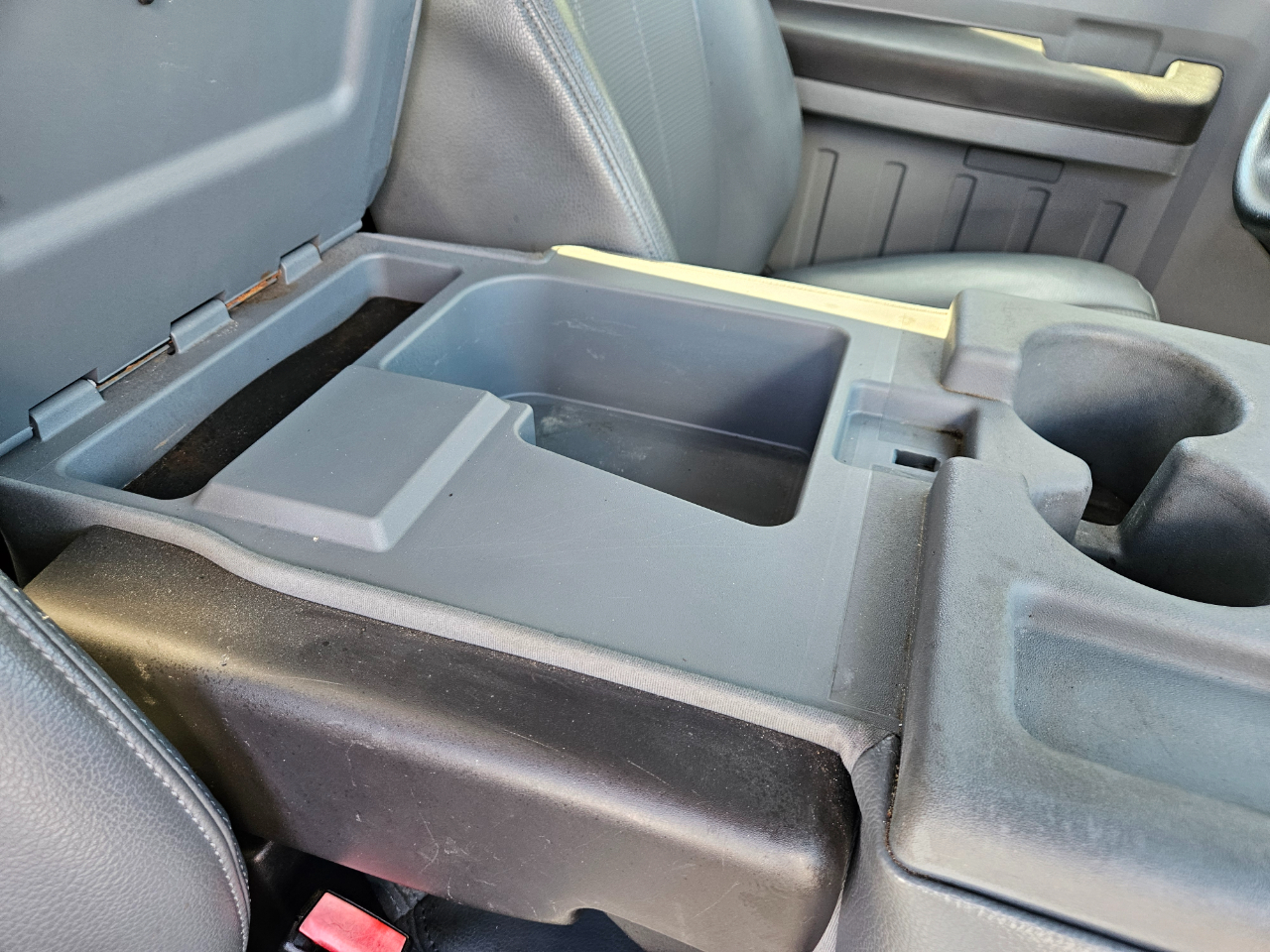 Ford F-350 Reg. Cab 4WD 2014 Ford F-350 Reg. Cab 4WD 2014