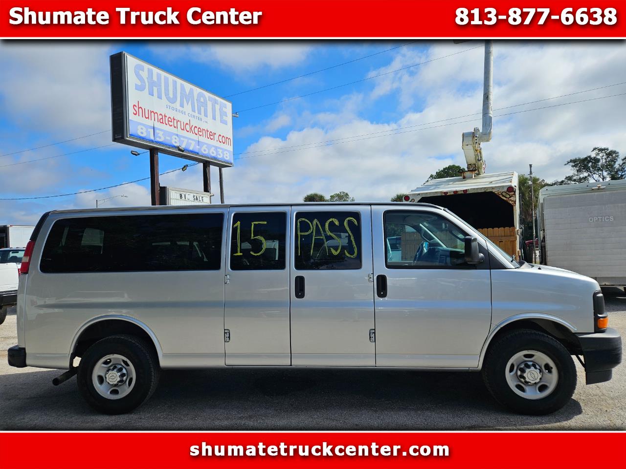 2017 Chevrolet Express 3500 Extended 15 Passenger