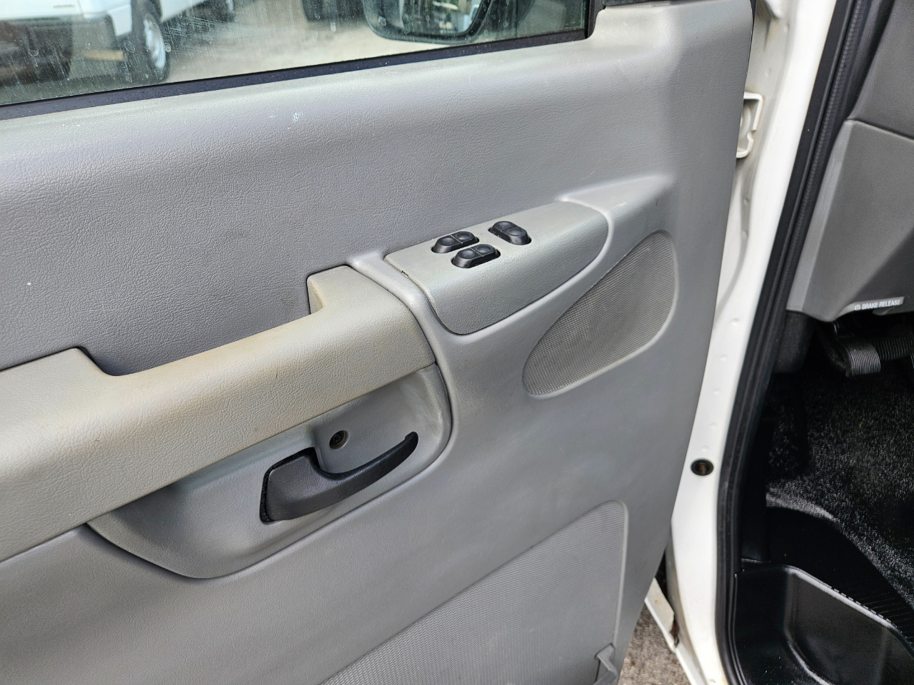 Ford Econoline Wagon  2006 Ford Econoline Wagon  2006