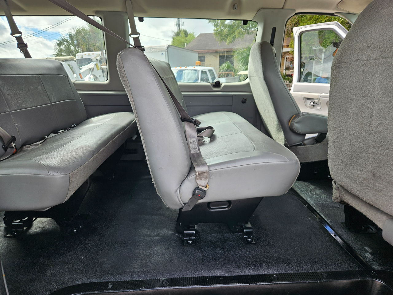 Ford Econoline Wagon  2006 Ford Econoline Wagon  2006