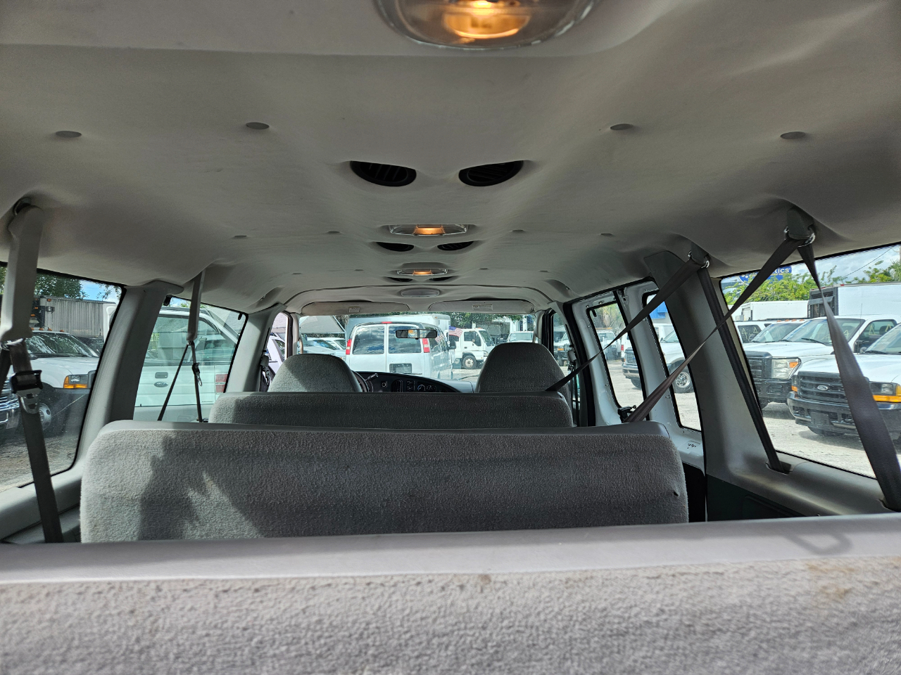 Ford Econoline Wagon  2006 Ford Econoline Wagon  2006