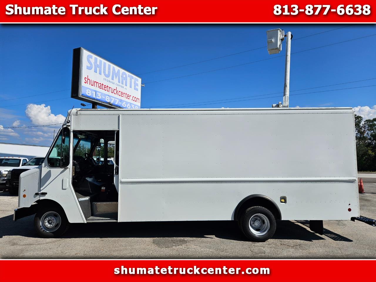 2014 Ford E-450 16 FT. Stepvan