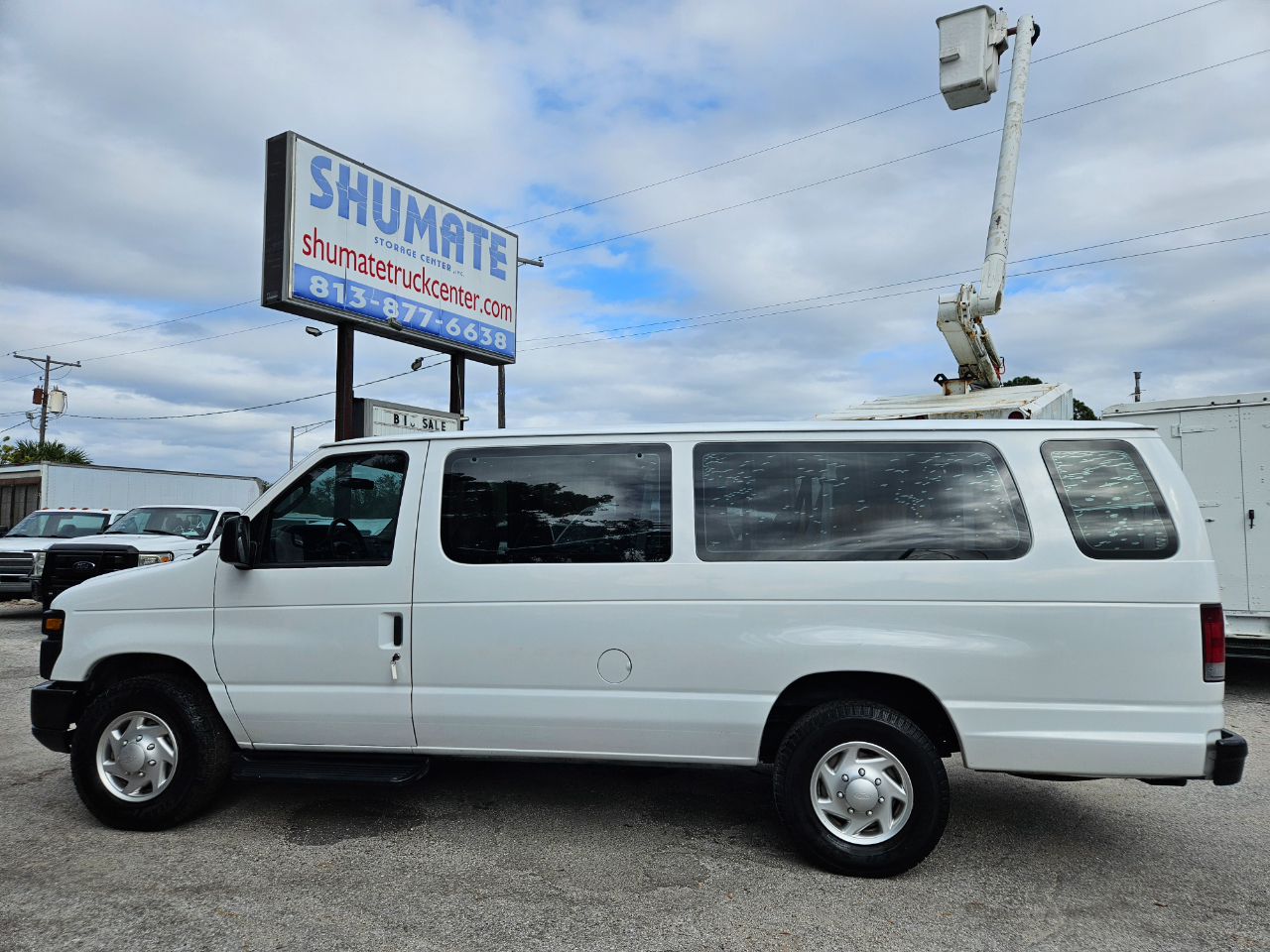 Ford Econoline Wagon  2012