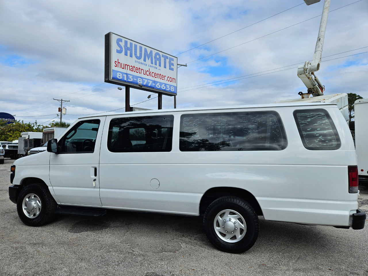 Ford Econoline Wagon  2012