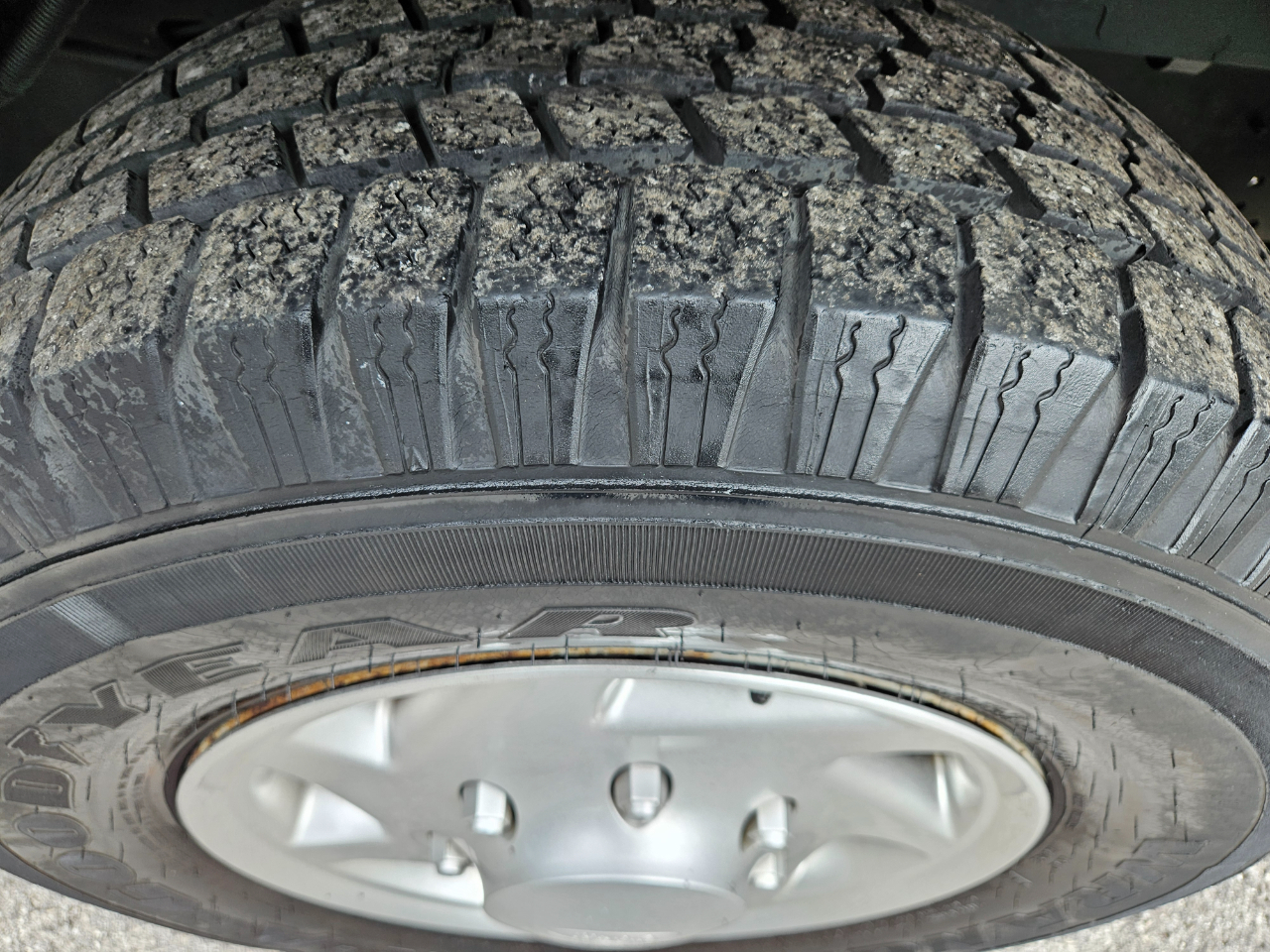 Ford Econoline Wagon  2012