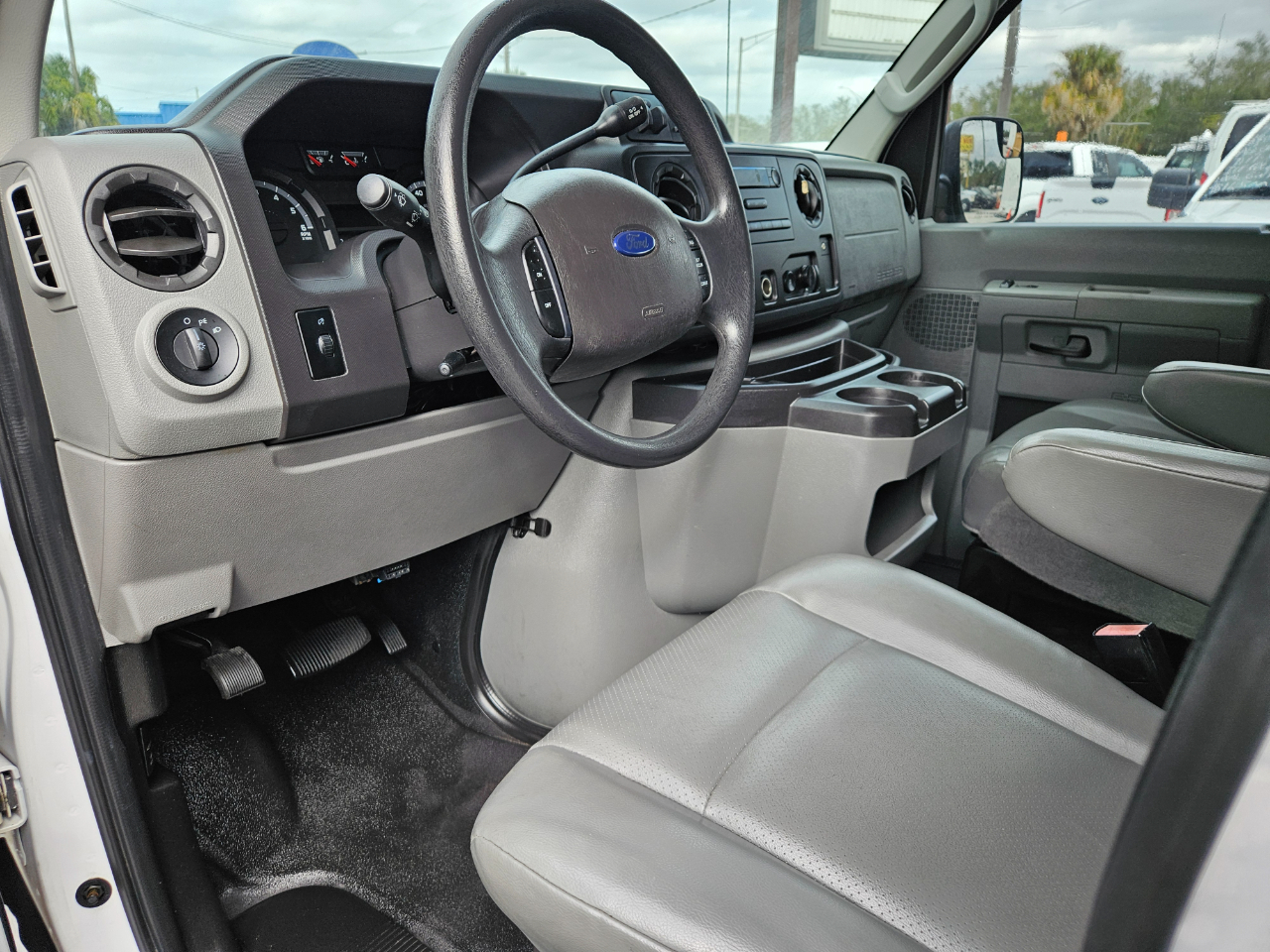 Ford Econoline Wagon  2012