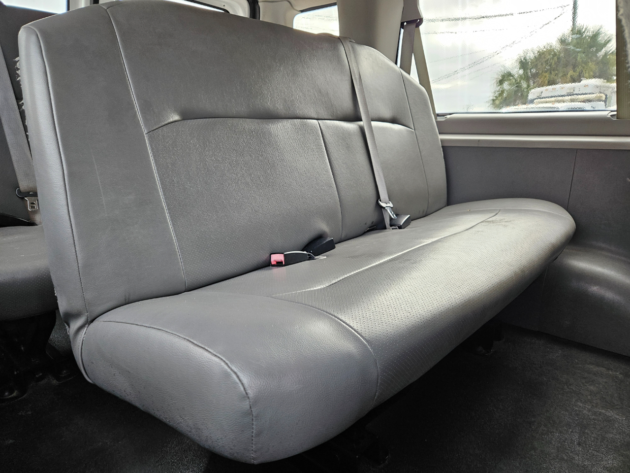 Ford Econoline Wagon  2012