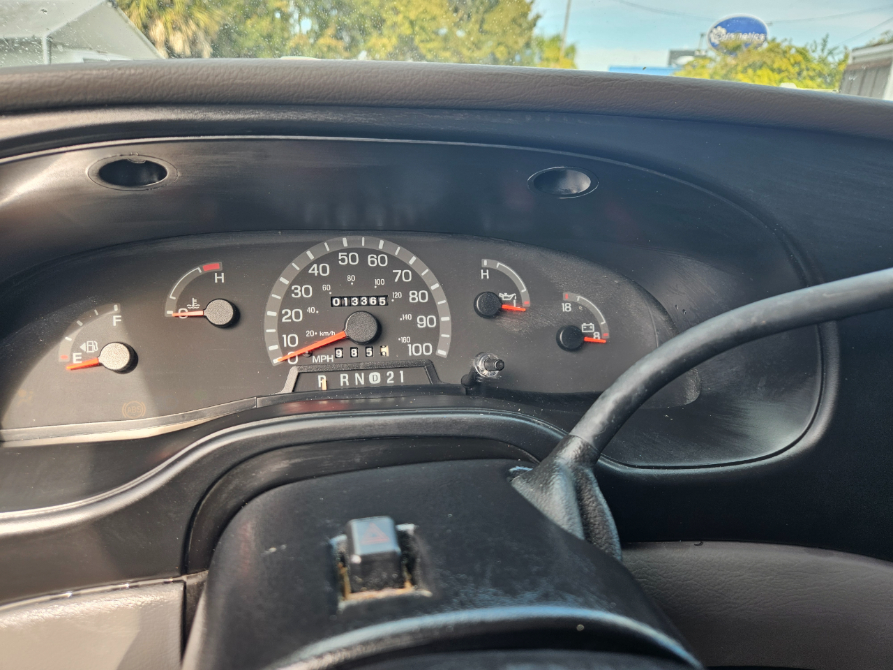 Ford Econoline Cargo E-350 Super Duty Extended 2001