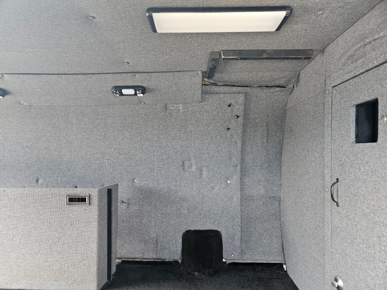 Ford Econoline Cargo E-350 Super Duty Extended 2001